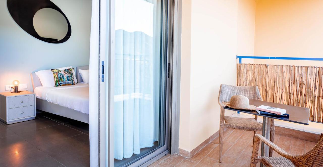 Almogim Suites Eilat Hotel (Adults Only) المظهر الخارجي الصورة