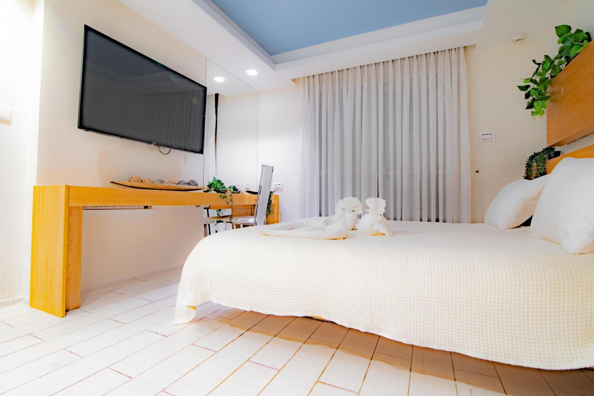 Almogim Suites Eilat Hotel (Adults Only) المظهر الخارجي الصورة